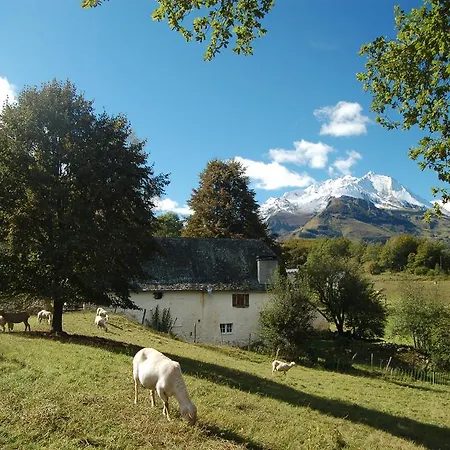Les Terres Neres Nyaraló
